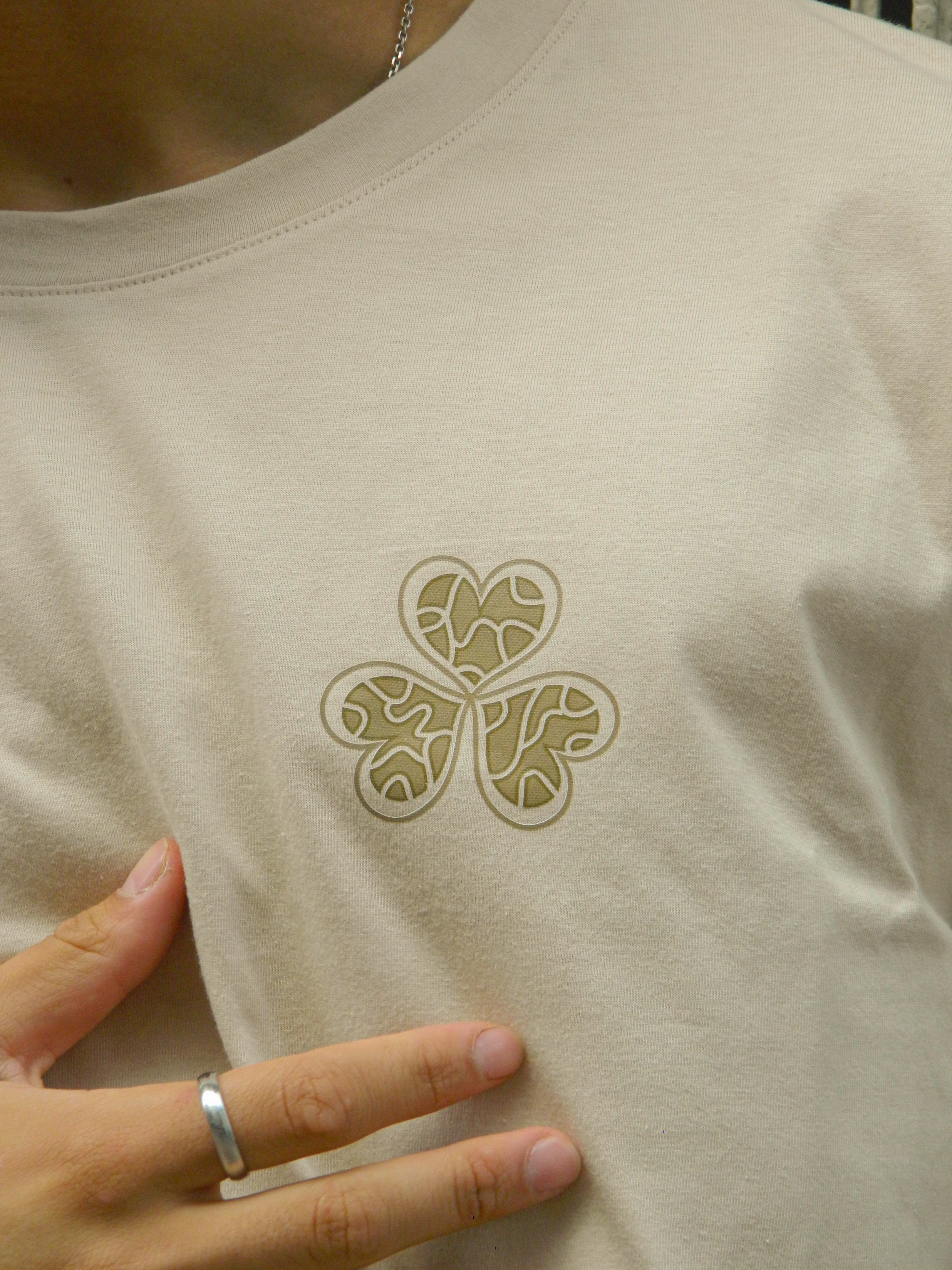 Remera boxy "Destello"